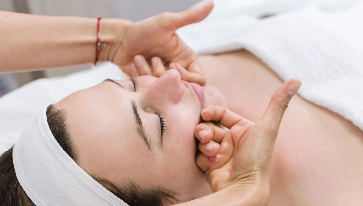 Face Massage for Skin Tightening Near Me in Frisco, TX | Face Skin Tightening Massage Near Me in Frisco, TX | Massage to Tighten Face Skin Near Me in Frisco, TX