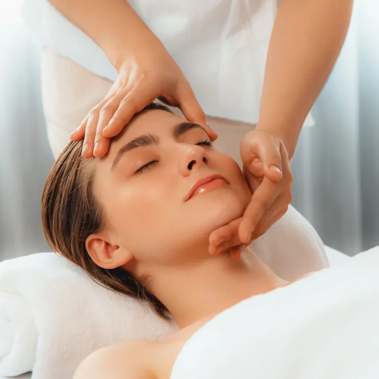 Facial sculpting massage near me in Frisco, TX | Sculptural face lifting massage near me in Frisco, TX